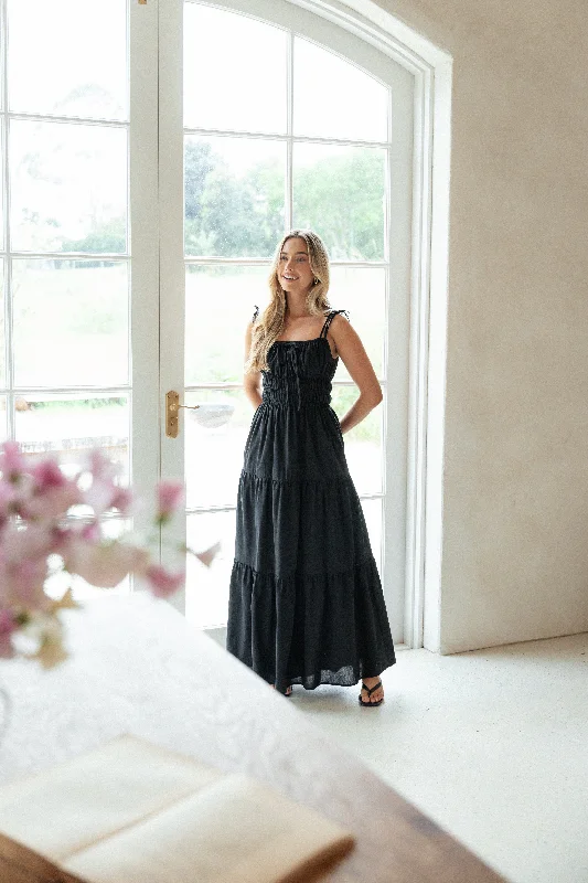 Ione Maxi Dress - Black