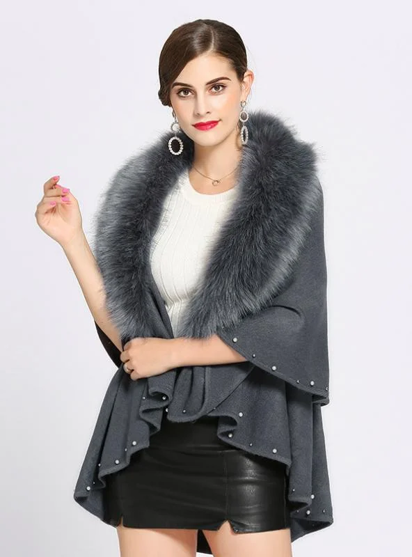 KNITTED SWEATER CARDIGAN FEMALE FOX FUR SHAWL CAPE